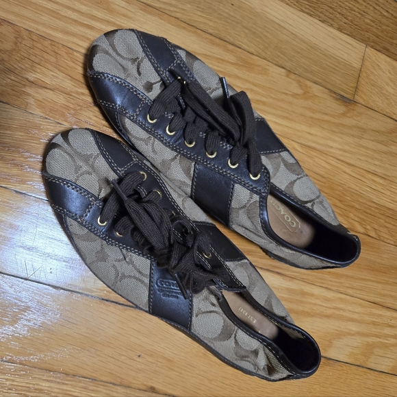Coach Shoes - Coach shoes